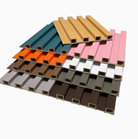 Panneaux muraux en PVC/WPC 3D cannelés pour décoration intérieure - Matériaux d'isolation thermique - Prix d'usine
