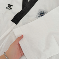 Pantalon marine, veste jaune, vêtements d'arts martiaux de Taekwondo Poomsae Dobok pour maître