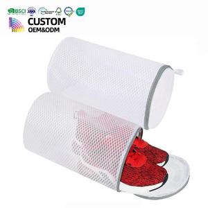 Sac à chaussures pour machine à laver, sacs à chaussures en maille zippés en polyester pliables modernes, sac à linge personnalisé pour baskets, chaussettes - Product Image 1
