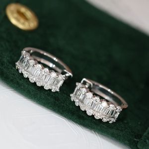 Xinfly 18K Gold <b>Huggie</b> Hoop Earrings 1.00ct Natural Baguette Diamond - Product Image 5