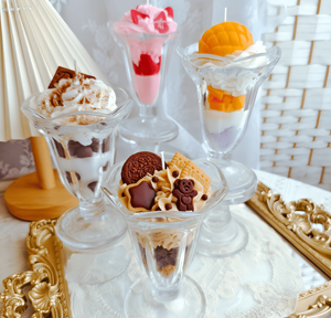 Bougie parfumée en forme <span class=keywords><strong>de</strong></span> coupe <span class=keywords><strong>de</strong></span> crème glacée aux fruits et au chocolat pour ornement parfumé, cadeau d'anniversaire transfrontalier, style dessert - Product Image 2