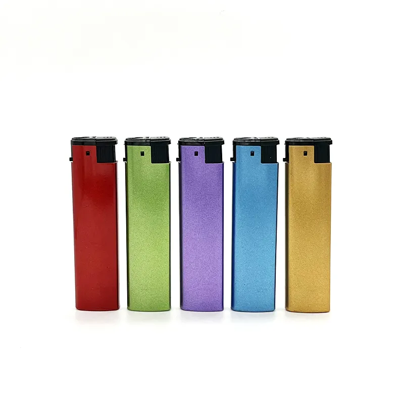 Briquet en plastique rechargeable avec Logo, personnalisable, bon marché, coupe-vent, gaz Butane, allume-cigare