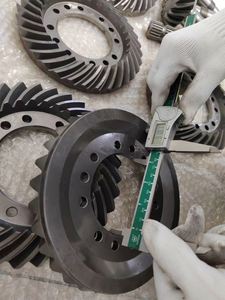 Pignon conique en spirale traité thermiquement de direction droite de haute performance pour la machine à coudre - Product Image 3
