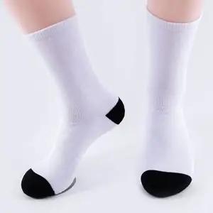 Entrepôt américain Chaussettes blanches à sublimation imprimées en 3D à 360 degrés Chaussettes de sport en coton décontractées à impression personnalisée avec votre logo à motif