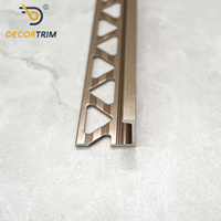 DECORTTRIM Profilé en L métallique pour bordure de carrelage, décoration de carreaux en céramique et protection des bords d'escalier avec un design facile à installer