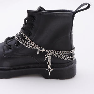 Cadena para zapatos con colgante de cruz y estrella, decoración de metal de aleación para mujer, botas Martin, accesorio de estilo punk, color blanco K - Product Image 2