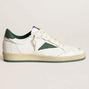 Sneakers vintage de luxe pour hommes, personnalisables, semelle dorée, blanches, respirantes, à lacets, motif géométrique, tendance mode - Product Image 2