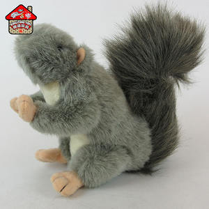 لعبة مضغ كلب قطيفة فائقة النعومة على شكل سنجاب ، لعبة هدايا الحيوانات الأليفة مع الصرير والهونكر توفر تخفيف التوتر - Product Image 3