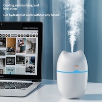 Humidificateur d'air de bureau mignon en forme de chat, 260 ml, lumière d'ambiance colorée, mini humidificateur silencieux