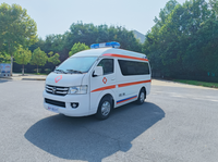 Nouvelle ambulance médicale FOTON, prix d'usine, 4x2, manuelle, essence, EURO 5, rouge + blanc, équipement médical, 3-8 m, lumières et sirène d'urgence