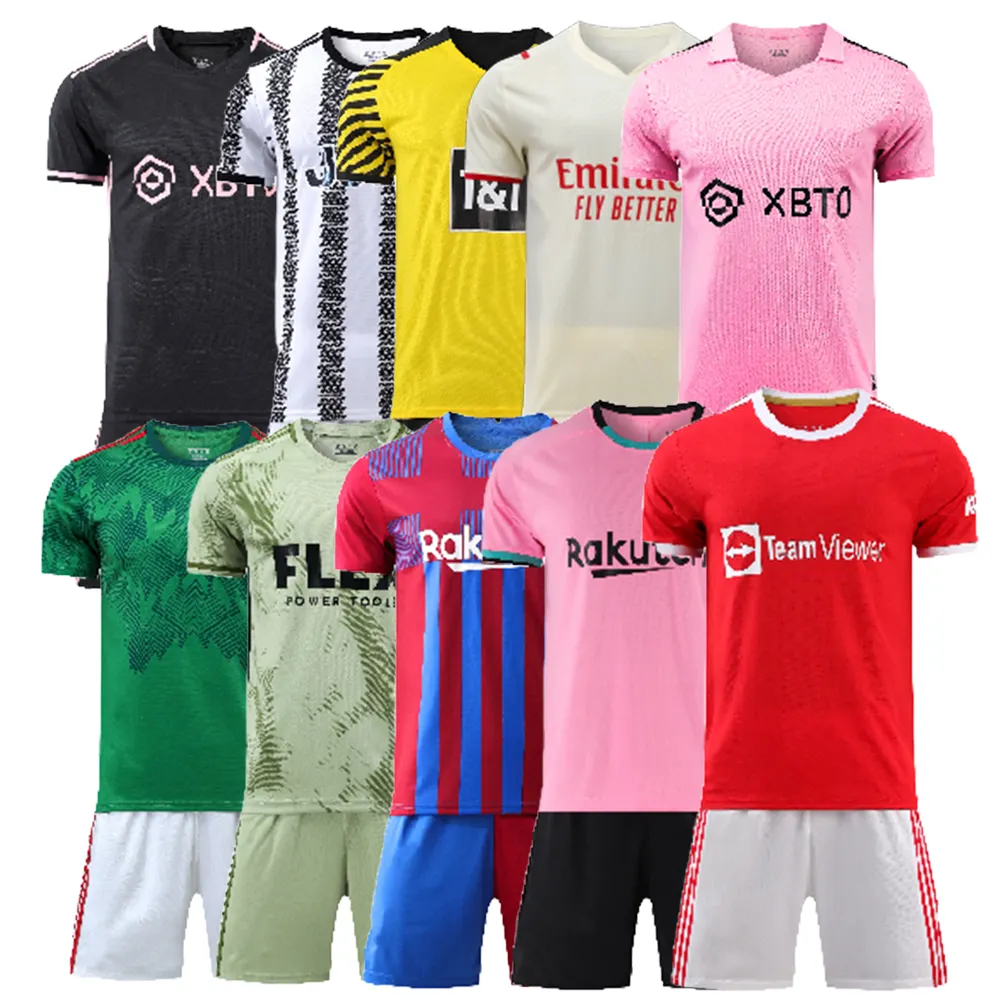 Spor erkekler futbol kıyafetleri özel logo gençlik futbol forması ile Logo ve sayılar yüceltilmiş futbol üniformaları