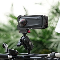 Cage de caméra en alliage d'aluminium pour Insta360 X4, fixation magnétique rapide, double griffe porte-accessoires, prise de vue panoramique, cyclisme et ski en extérieur