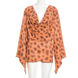 J25DS392 Primavera 2026 Nuovo Abito Aderente da Donna con Colletto a Balze, Stampa Leopardata e Orlo Arricciato - Product Image 6