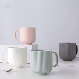 Taza Nórdica de Cerámica de 350 ml, Color Sólido, Minimalista, Personalizada, Ecológica, Apta para Microondas, Regalos Empresariales, con Relieve - Product Image 2