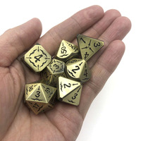 Vente en gros Dragon Dungeon TRPG D20 Jeu de dés Mini 10mm D et D Dés en métal sculpté pour jeux de société et cadeaux de fête