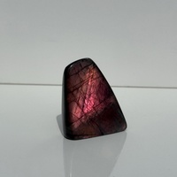 Mini Labradorite de forme libre avec éclat pêche-orange, Labradorite de forme libre effet coucher de soleil, Pierre précieuse violet-rose, Madagascar