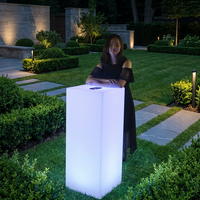 Lampadaire LED carré lumineux d'extérieur étanche avec télécommande, rechargeable, pour la Saint-Valentin, la cour et les événements