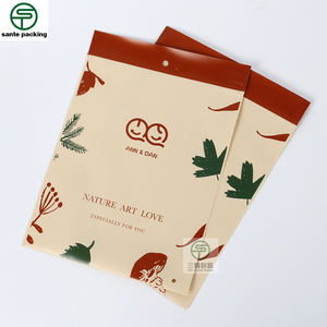 Bolsas <span class=keywords><strong>de</strong></span> Embalaje Reciclables con Cierre para Ropa Interior Infantil <span class=keywords><strong>de</strong></span> PE Esmerilado Personalizado, para Calcetines y Zapatos - Product Image 5