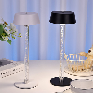 Restaurant Art Décoration intérieur Tactile Gradateur LED Luxe Alliage d'Aluminium LED Lampe de Bureau Sans Fil <span class=keywords><strong>avec</strong></span> Abat-Jour - Product Image 2