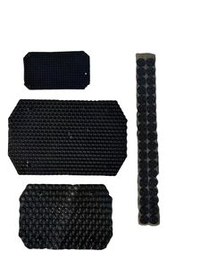 Presse à poinçonner double plateforme, contrôlée par PLC, à commande manuelle, avec support de roulement durable, pour sachets souples de boissons et aliments - Product Image 3