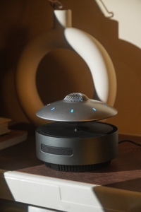 Factory Price Dropshipping Easy Operation Automatic Lift-Down Floating UFO BT <b>Speaker</b> ABS Plastic Portable Musical Party - Product Image 5