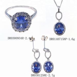 Anillo de Tanzanita Ovalada de Alta Calidad con Baño de Rodio, Gran Venta - Product Image 4