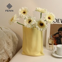 Vase en papier texturé fait main FENN, décoration d'intérieur, vase en céramique, salon, table à manger, pour fleurs fraîches et séchées