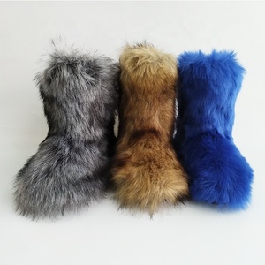 Nouvelles bottes d'hiver chaudes en fausse fourrure <span class=keywords><strong>pour</strong></span> <span class=keywords><strong>femme</strong></span>, taille américaine, personnalisées, <span class=keywords><strong>pas</strong></span> chères, couleur unie violet, modèle Snow Monster 2021 - Product Image 3