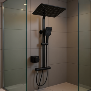 Système de douche complet noir mat avec pommeau de pluie carré et douchette à main, fixation murale, design minimaliste, accessoires de salle de bain - Product Image 2