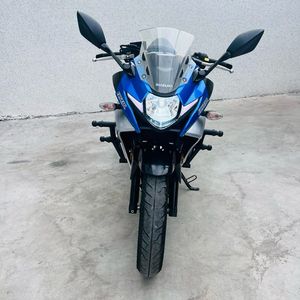 <span class=keywords><strong>Ling</strong></span> Mu GSX250 - Moto Sportiva a Benzina a Due Ruote di Seconda Mano. Finitura Verniciata Originale. Garanzia di Qualità. - Product Image 6