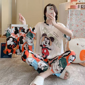 Ensemble de pyjama trois pièces pour femmes Yicheng, épaules dénudées, dessins animés, manches courtes, shorts, vêtements de maison, vêtements de nuit d'été pour femmes - Product Image 3