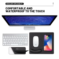 Tapis de souris de jeu personnalisé noir 10W avec repose-poignet, design ergonomique, charge sans fil, surface en silicone résistante à l'eau pour le bureau et la maison
