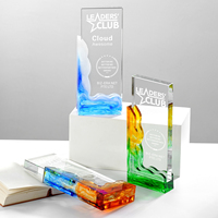 Trophées en cristal en gros, trophées personnalisés, plaque de sublimation en verre K9 avec base colorée, cadeau d'affaires