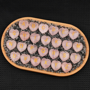 Cristal curativo 26 letras del alfabeto amor corazón cuarzo rosa Puff corazón bolsillo piedra preocupación piedra corazón tallado para decoración del hogar - Product Image 2