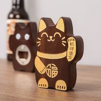 Ouvre-bouteille en bois de hêtre avec impression de logo personnalisé Ouvre-bouteille ouvert Ouvre-bouteille en bois avec aimant pour réfrigérateur