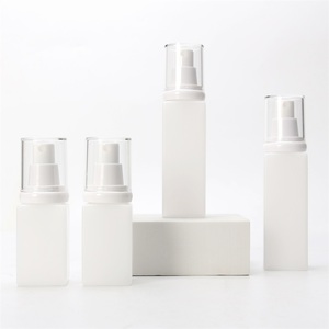 50ml 100ml <span class=keywords><strong>small</strong></span> square shape spray bottle bouteille for <span class=keywords><strong>hand</strong></span> sanitizer - Product Image 1