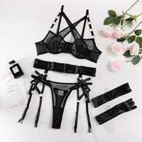 Ensemble de lingerie sexy 3 pièces pour femme, style harnais, avec soutien-gorge à armatures en maille patchwork, porte-jarretelles et anneaux de jambe, style exotique et audacieux