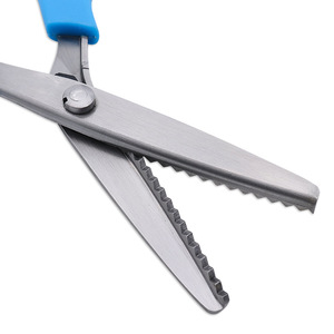 Stainless Steel Embroidery Scissors Serrated Blade Household Sewing Craft Cutting Tool For Fabric And Paper - Product Image 2
