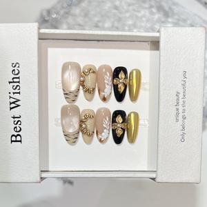 Golden Autumn Mystery Luxury Cat Eye Press en las <span class=keywords><strong>uñas</strong></span> con tallado dorado Diseño pintado a mano <span class=keywords><strong>Uñas</strong></span> <span class=keywords><strong>postizas</strong></span> estéticas - Product Image 3