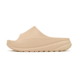 Vente en gros de pantoufles unisexes légères en EVA, sandales à semelle épaisse et coussinée, antidérapantes, respirantes, à bout ouvert, pour la maison, été - Product Image 5