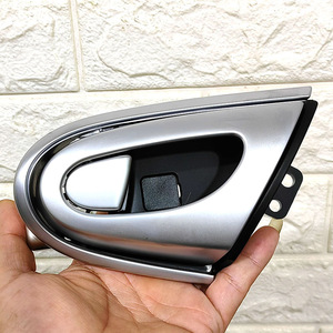 Dongfeng Yulon Luxgen ชิ้นส่วนอะไหล่ด้านหน้าและด้านหลังมือจับประตู U7 - Product Image 2