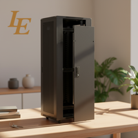 49U 600*800mm Kabinet Jaringan Berdiri di Lantai Rak Server Perlindungan IP20 Bahan SPCC Bersertifikasi CE RoHS Warna RAL9004 Garansi 3 Tahun