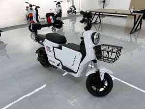 Scooter électrique adulte de haute qualité, fabriqué en Chine, prix bas, 500W, 48V, batterie au lithium 15AH, 3 vitesses, longue autonomie - Product Image 3