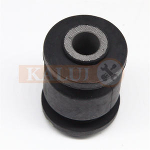 Buje de Brazo Delantero Kaluj 45261-79J00 45530-62J00 45530-63J00 45530-68L00 45530-71L00 para SUZUKI SWIFT SX4 VITARA OPEL AGILA - Product Image 3