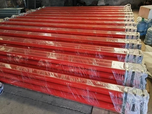 Tuyau en acier finement revêtu de plastique à l'extérieur avec une structure robuste pour les barrières de sécurité et les travaux de construction - Product Image 5