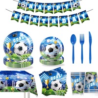 Assiettes en papier jetables et bannière sur le thème du football, avec motif de but et trophée, pour fête d'anniversaire