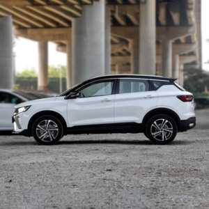 Mobil Bekas Geely Binyue L 1.5TD DCT Diamond Edition SUV Kompak Bensin Hemat Bahan Bakar Dari Cina - Product Image 3