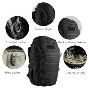 Mochila Táctica EDC de Perfil Bajo Switchblade Pack para Máximo Espacio y Organización - Product Image 6