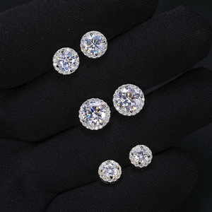 Boucles <span class=keywords><strong>d</strong></span>'oreilles halo en moissanite testée au diamant, bijoux fantaisie plaqué or argent sterling 925, clous <span class=keywords><strong>d</strong></span>'oreilles en moissanite VVS pour hommes et femmes - Product Image 2