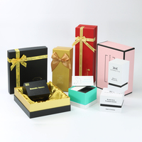 Boîtes cadeaux rectangulaires en carton rigide avec couvercle personnalisé pour perruques, lingerie, chaussettes, fourrure, gaufrage, ruban satiné brillant